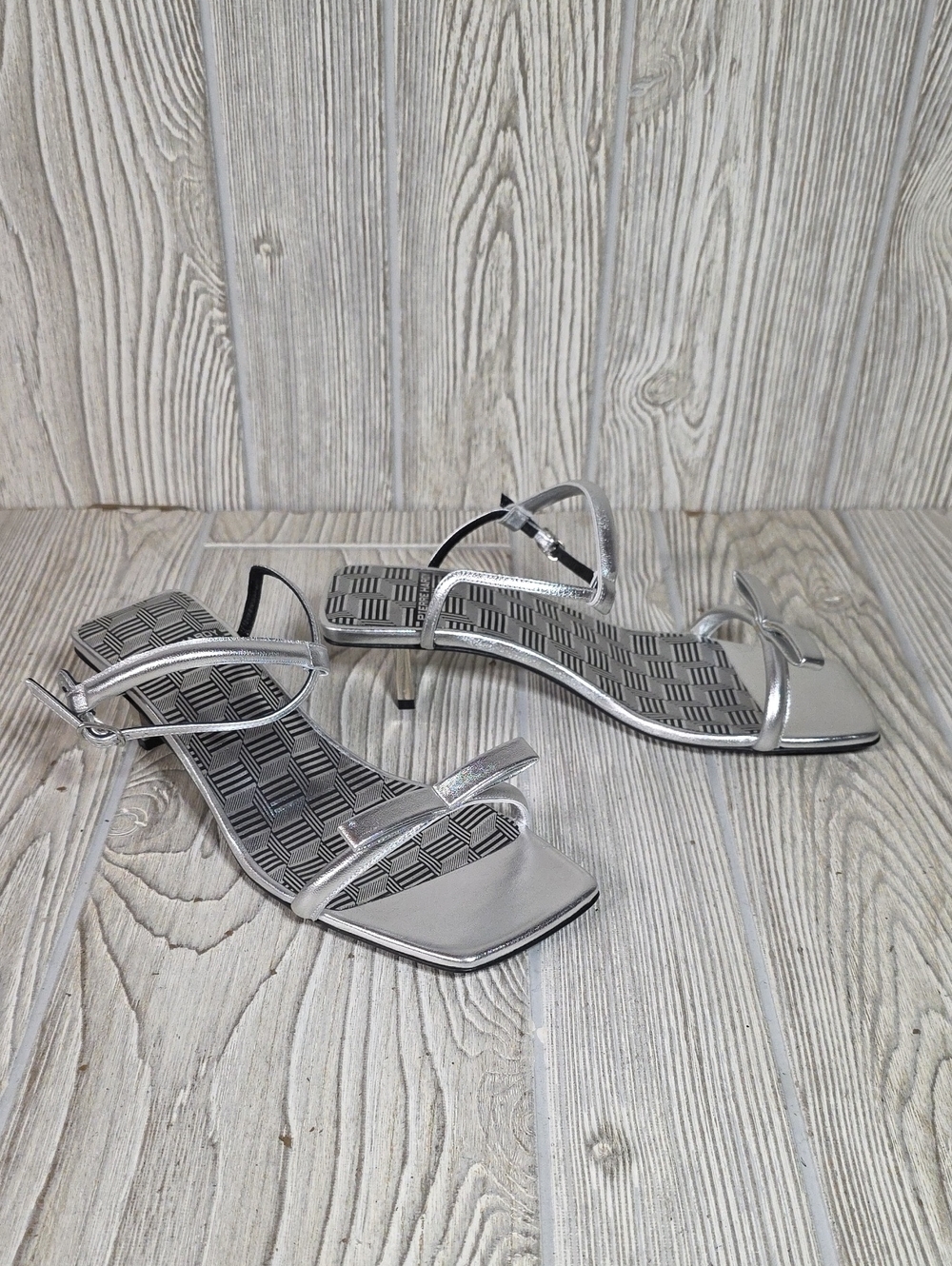 Pierre Hardy Silver Obi Blade Metallic Ankle Strap Sandals Womens EU37.5 US 7.5
